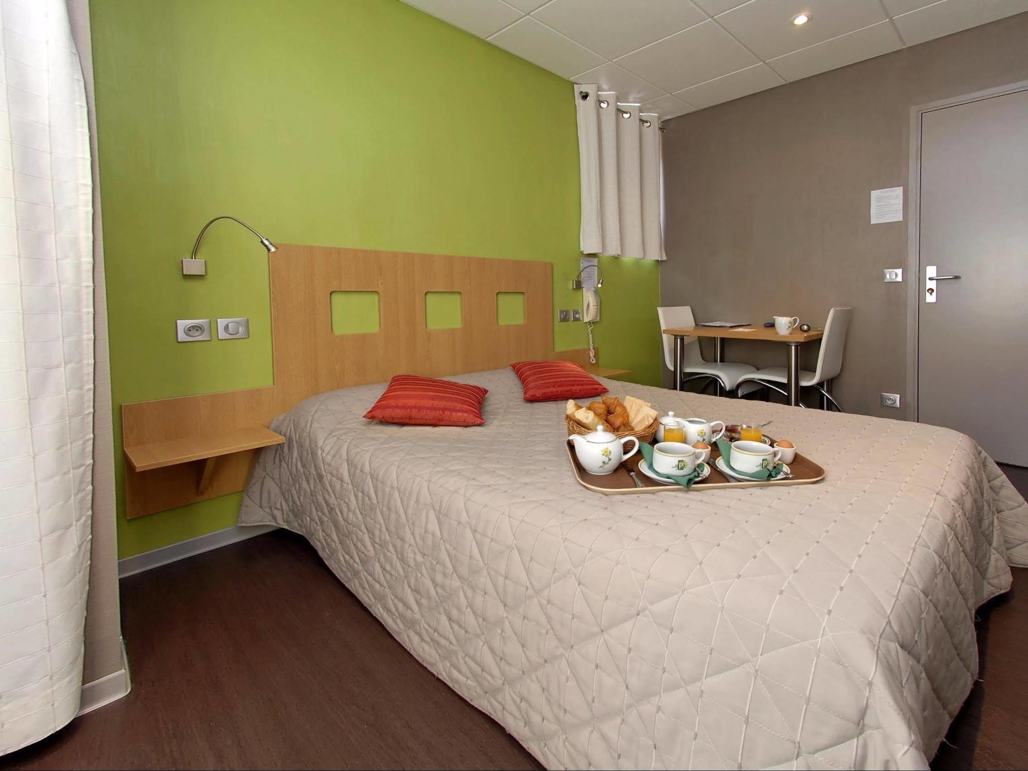 Logis Hotel Restaurant Des Gorges Du Tarn Florac المظهر الخارجي الصورة